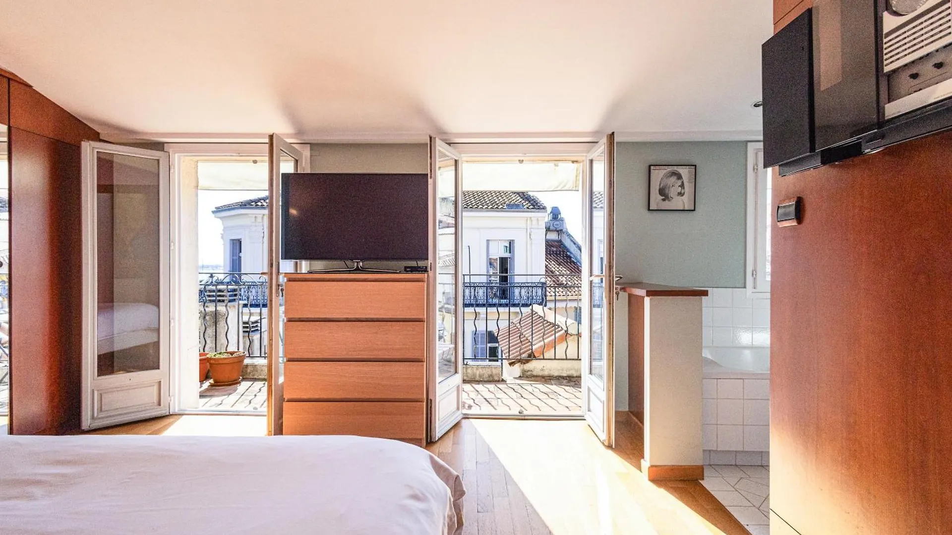 Triplex 150M2 Coeur Vieille Ville 칸느 0*,  프랑스
