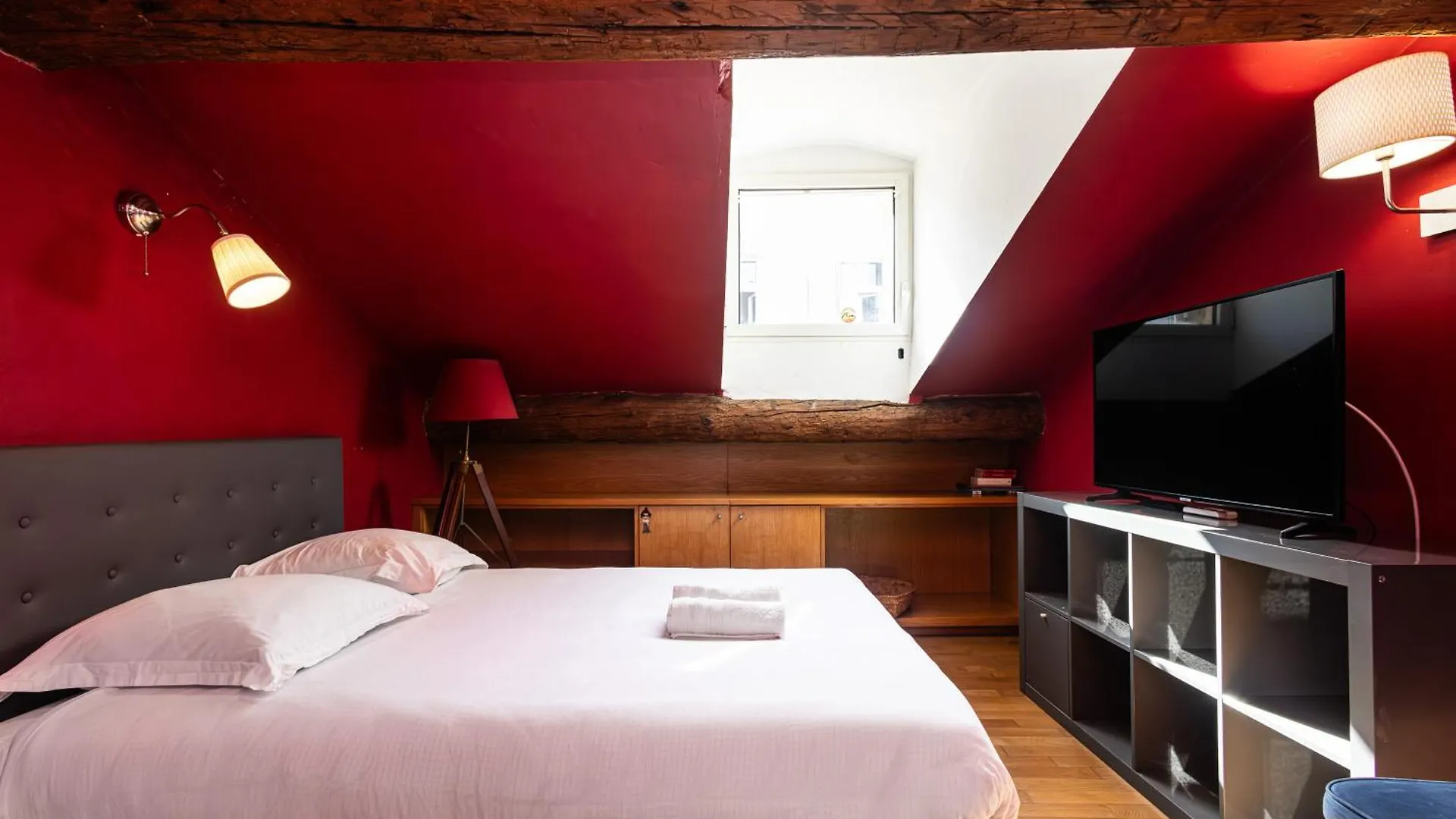 Triplex 150M2 Coeur Vieille Ville كان شقة
